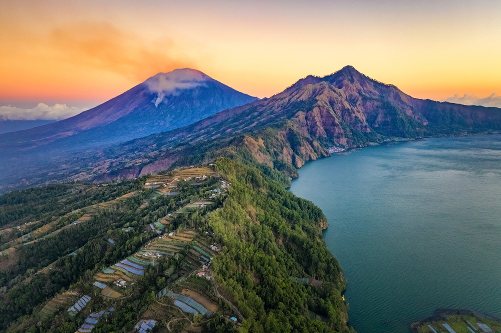 Mount Batur Trekking & Hot Spring