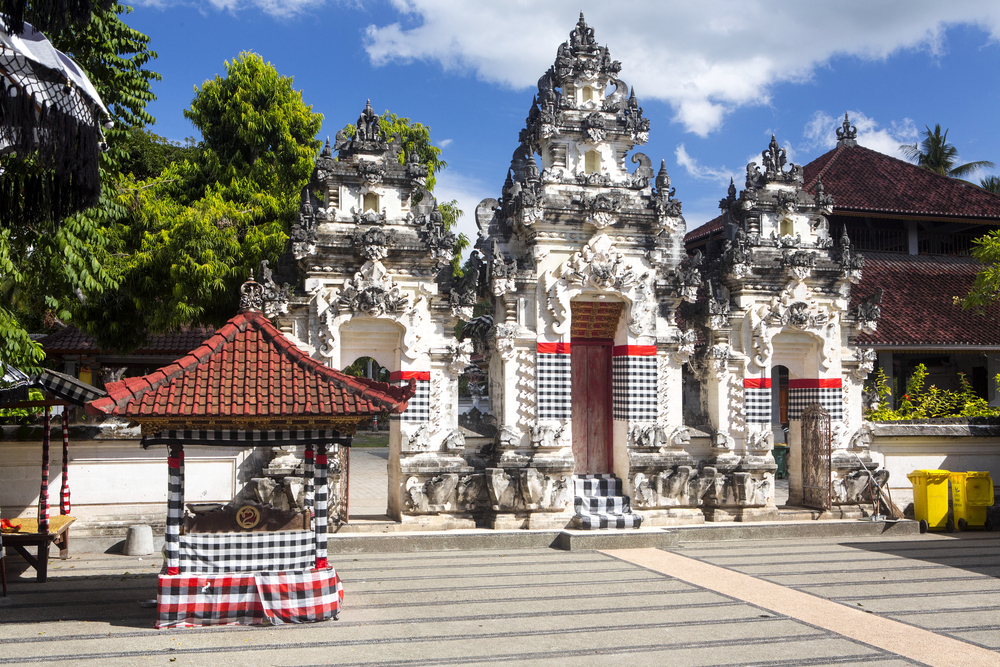 Paket Tirta Yatra Nusa Penida 1 Hari